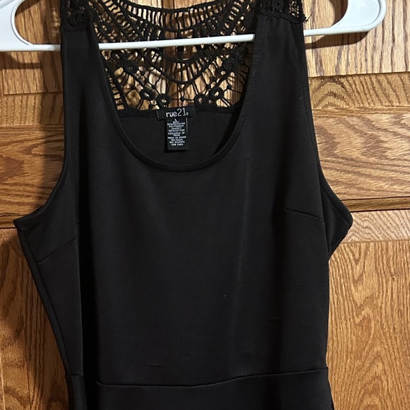 Rue21 Sleeveless Dress 💲BUNDLE AND SAVE BIG💲 - Picture 3 of 3